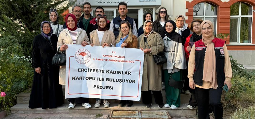 Erciyes'te Kadınlar Kartopu ile Buluşuyor