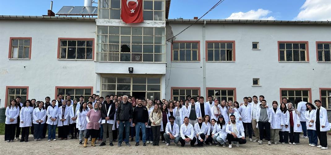 Zootekni-II Dersi Kapsamında Enstitü Müdürlüğüne Teknik İnceleme Ziyareti