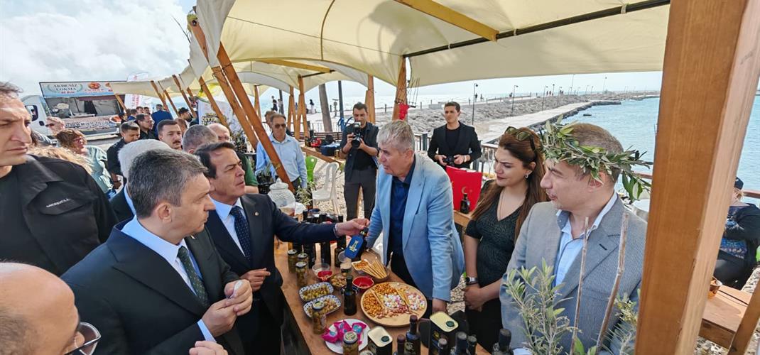 1. Uluslararası Naturel Sızma Zeytinyağı Kalite Yarışması Ödül Törenine Katıdık.