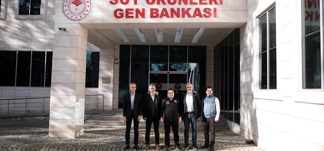 TÜBİTAK MAM Gıda Teknolojileri Araştırma Grubu Lideri Doç. Dr. İbrahim Sani Özdemir, Enstitümüzü Ziyaret Etti