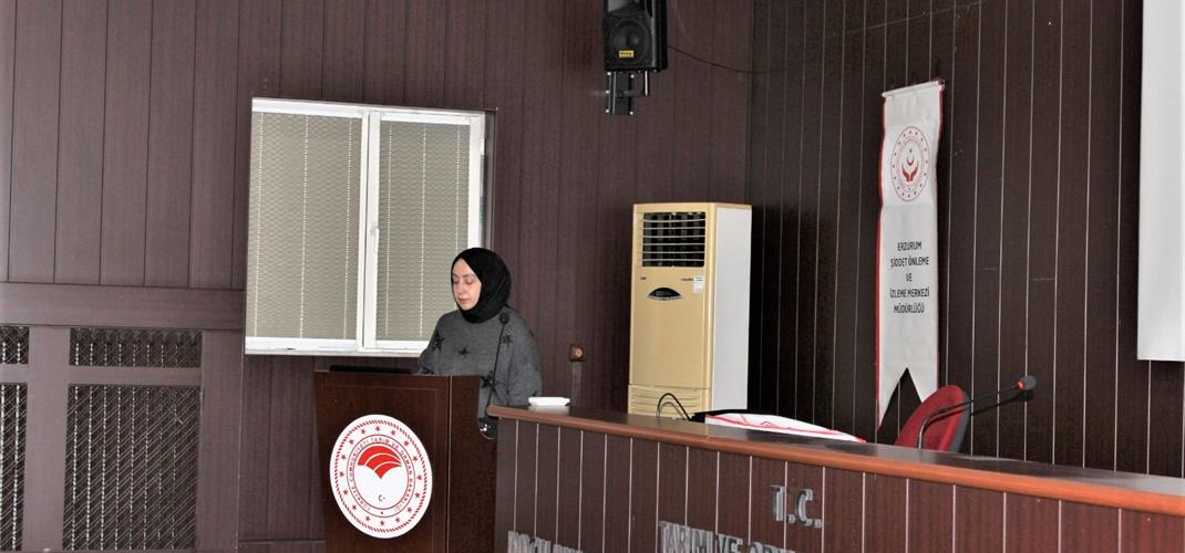 ENSTİTÜ MÜDÜRLÜĞÜMÜZDE KADINA YÖNELİK ŞİDDETİN ÖNLENMESİ TOPLUMSAL FARKINDALIK KONULU SEMİNER GERÇEKLEŞTİRİLDİ