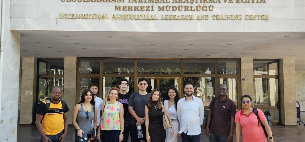 Yaşar Üniversitesi Öğrencilerinin Ziyareti