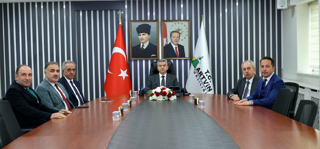 Enstitümüzden Artvin Valisi Sayın Turan ERGÜN’e ziyaret. 