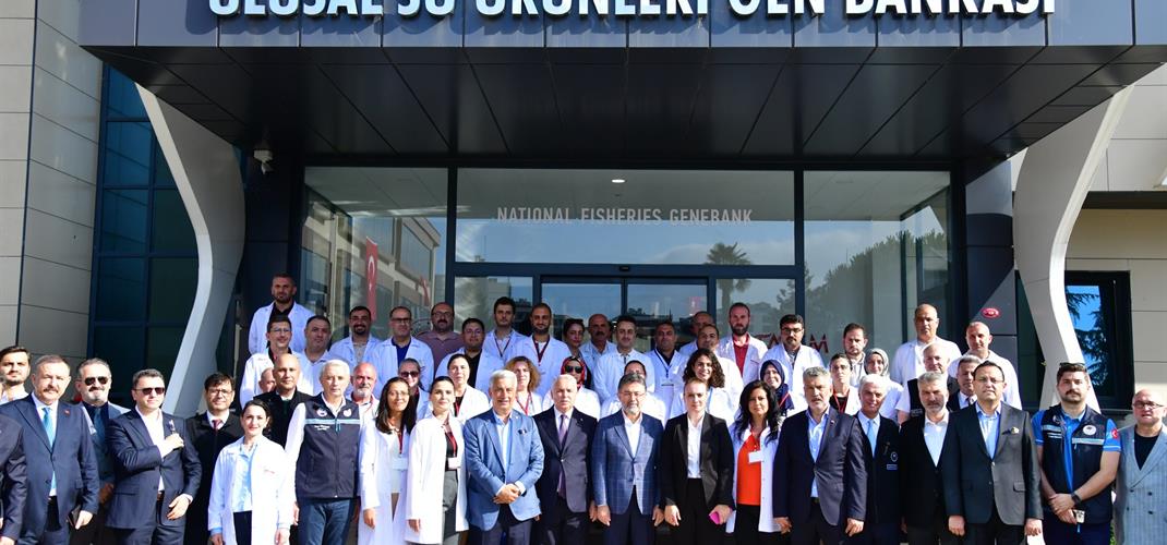 Bakanımız ve Protokol Heyeti SUMAE’yi Ziyaret Etti