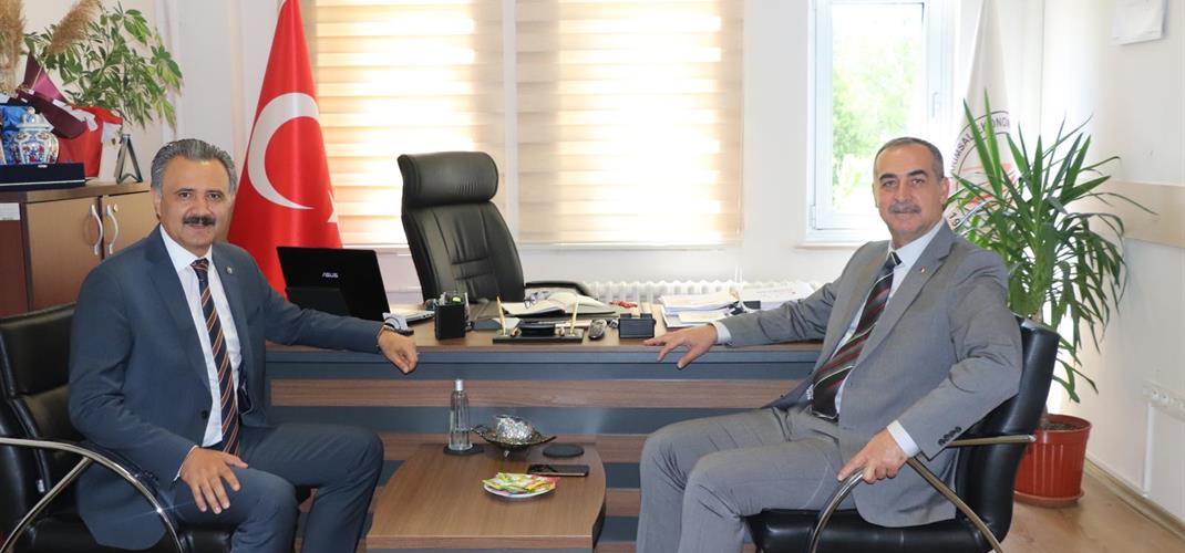 ​Afyonkarahisar Ticaret ve S​​anayi Odası Meclis Başkanından Enstitümüze Ziyaret