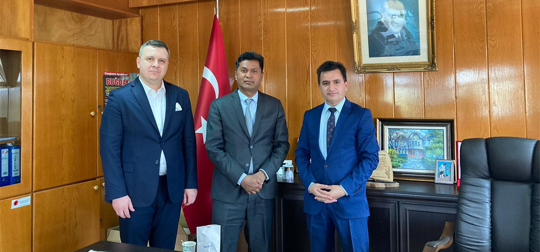 Sri Lanka Cumhuriyeti Ankara Büyükelçisi Mohamed Rizvi Hassen’in Enstitümüzü Ziyareti