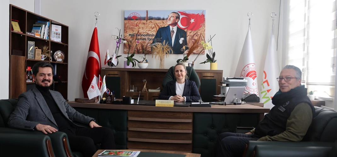 TAGEM HAYVANCILIK VE SU ÜRÜNLERİ DAİRE BAŞKANLIĞIMIZIN UZMAN ARAŞTIRMACILARI ENSTİTÜ MÜDÜRLÜĞÜMÜZÜ ZİYARET ETTİ