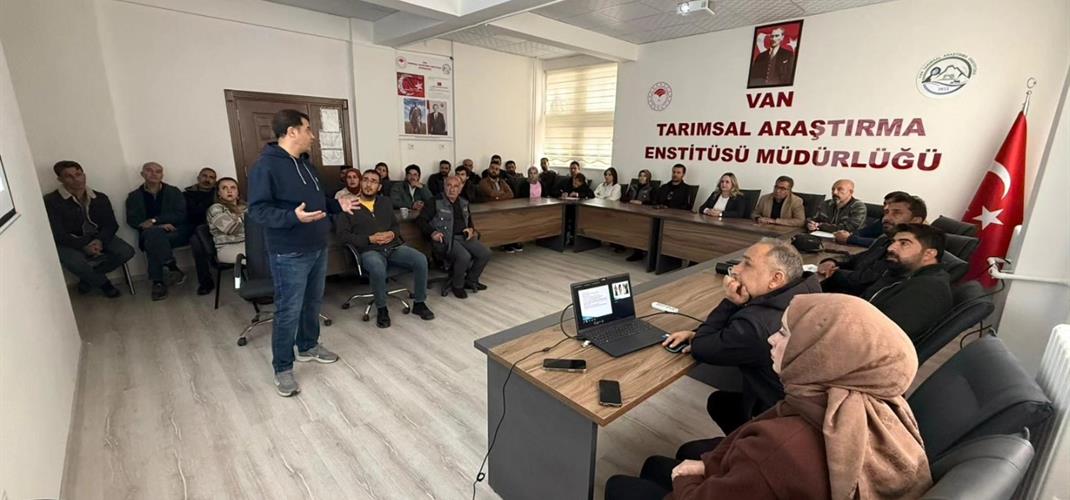 ENSTİTÜ MÜDÜRLÜĞÜMÜZDE İŞ SAĞLIĞI VE GÜVENLİĞİ EĞİTİMİ DÜZENLENDİ 